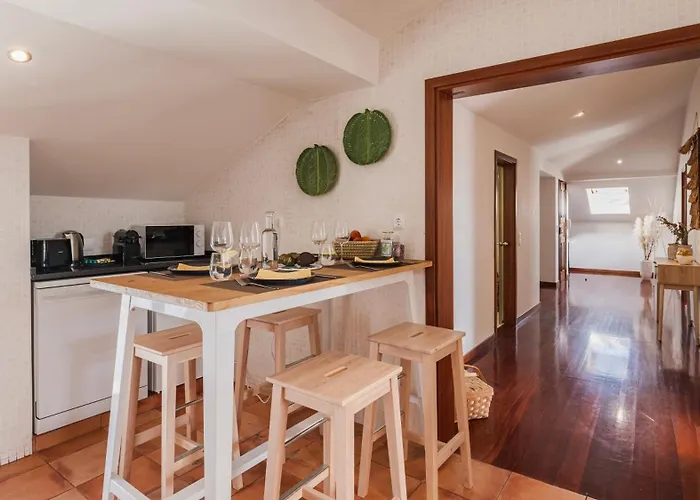 Authentic Living With A View By Lovelystay Daire Lisboa