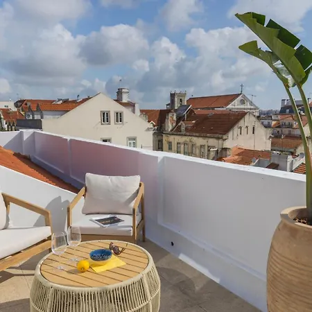 Апартаменты Authentic Living With A View By Lovelystay