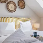 Authentic Living With A View By Lovelystay Lisboa