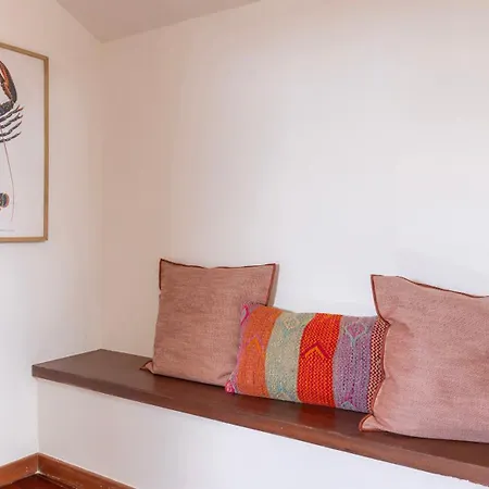 Authentic Living With A View By Lovelystay Appartamento Lisbona