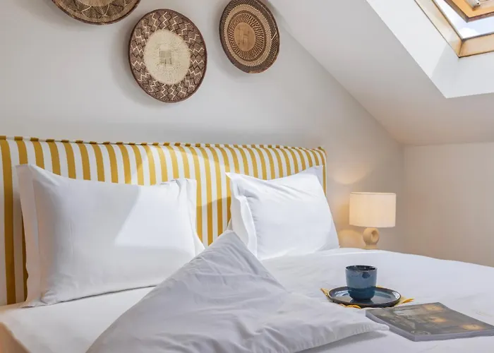 Authentic Living With A View By Lovelystay Lisboa