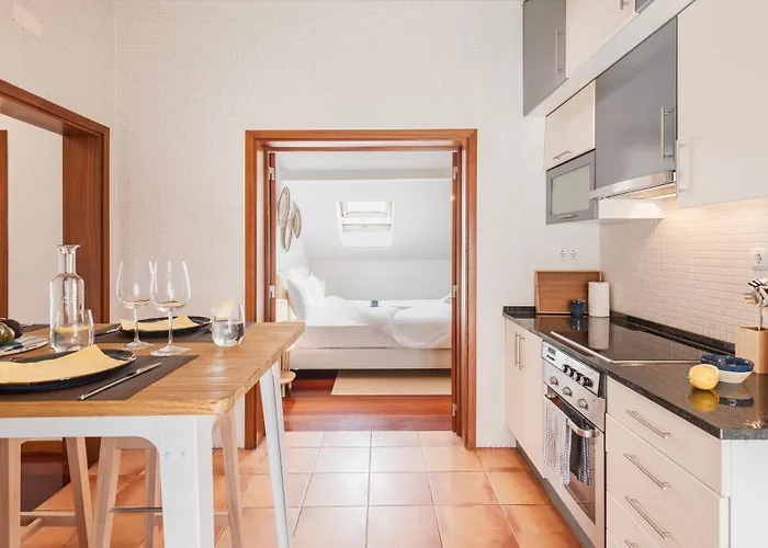 Authentic Living With A View By Lovelystay Apartamento Lisboa