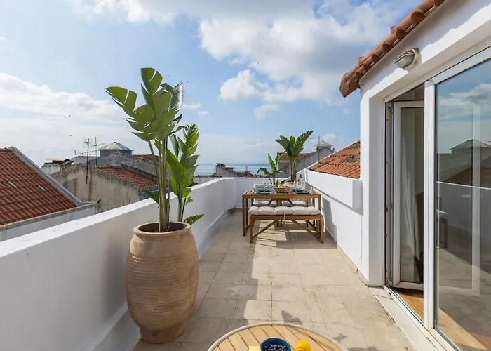 Apartamento Authentic Living With A View By Lovelystay