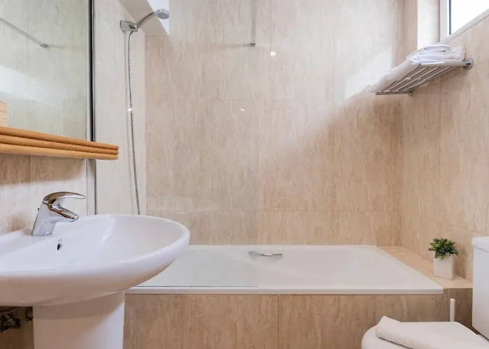 Authentic Living With A View By Lovelystay Apartment *